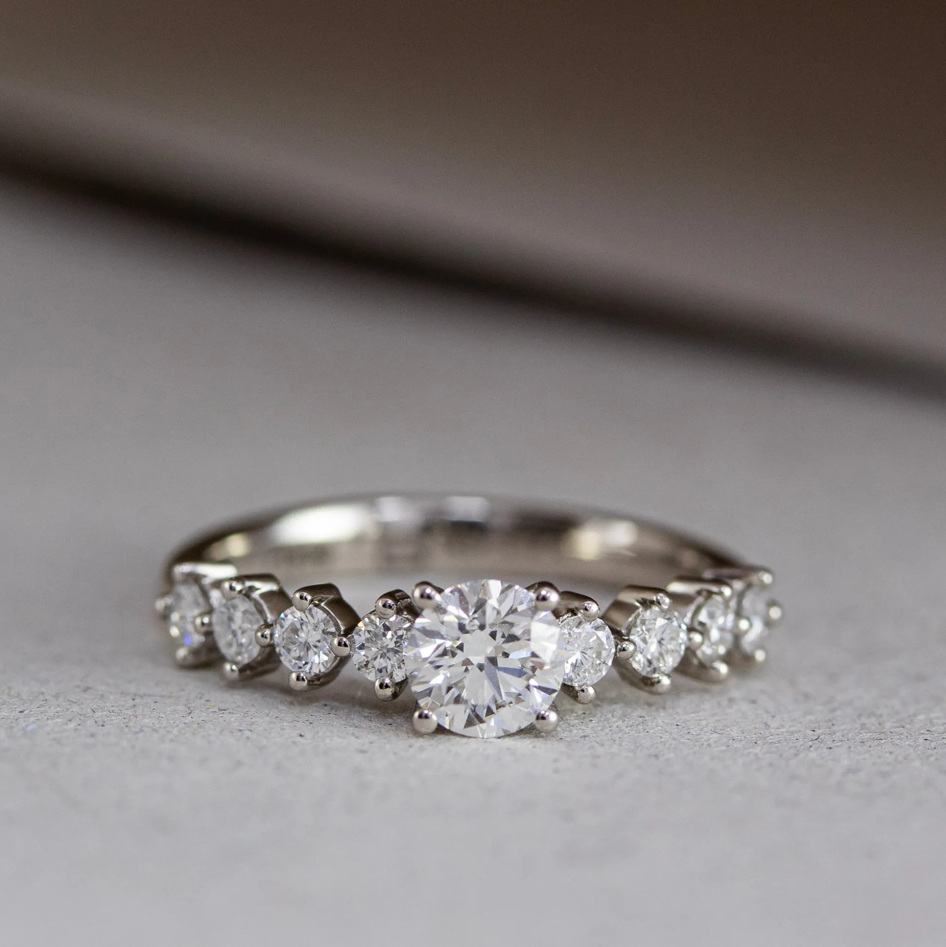 Anillo Alexandra