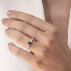 Anillo Andrea