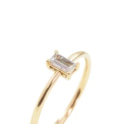 Anillo Baguette Diamante invertido
