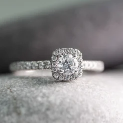 Anillo Camila