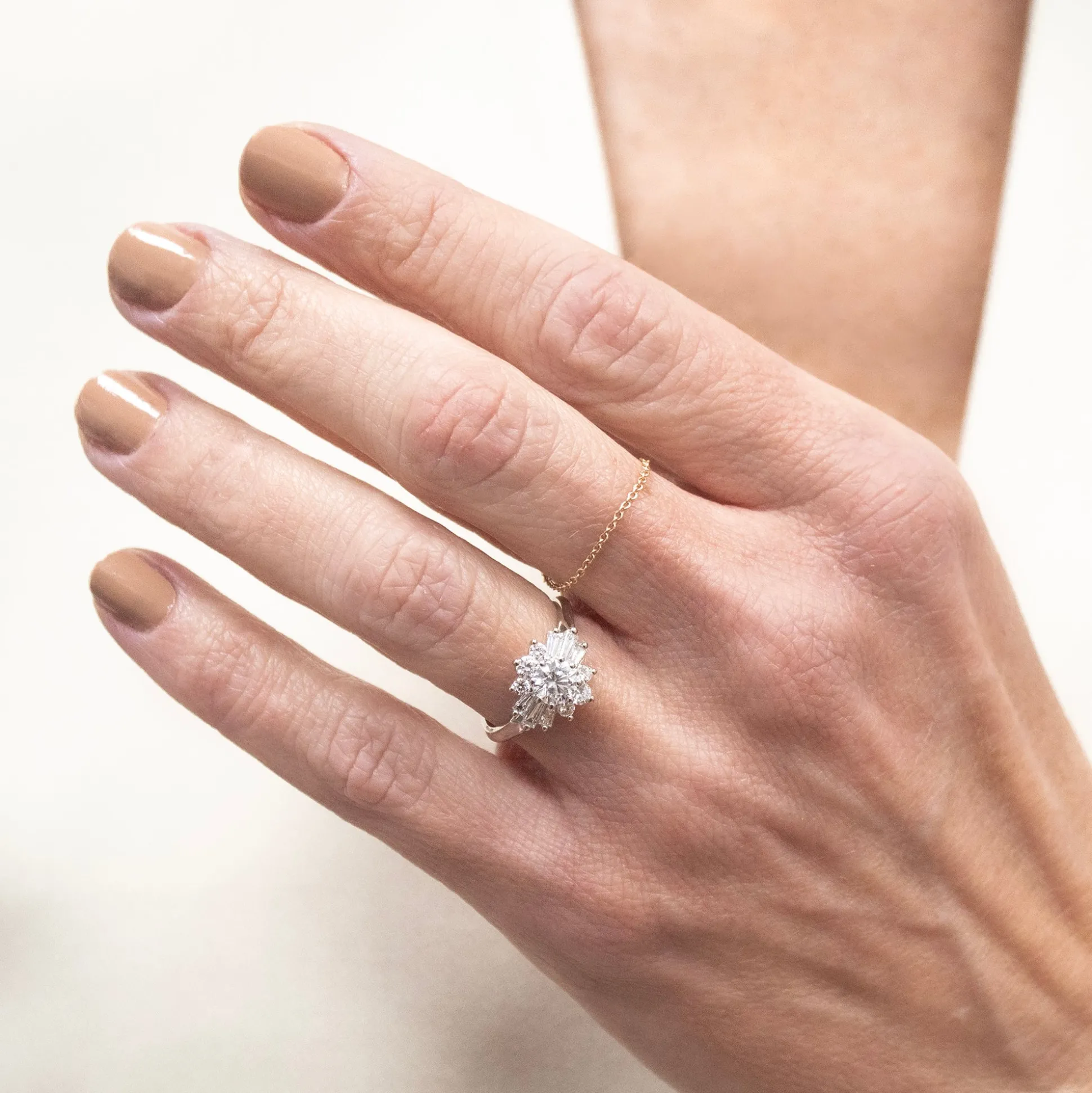 Anillo Júlia
