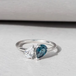 Anillo Lagrima Dúo Amaoto