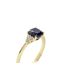 Anillo Ángela