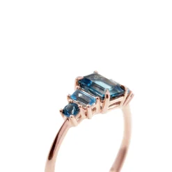 Anillo Zoe