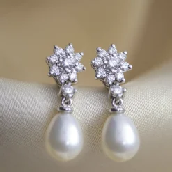Pendiente Flor con Perla extraible
